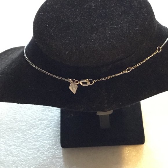 Sarah Coventry necklace w/ swirling pendant - Picture 7 of 12